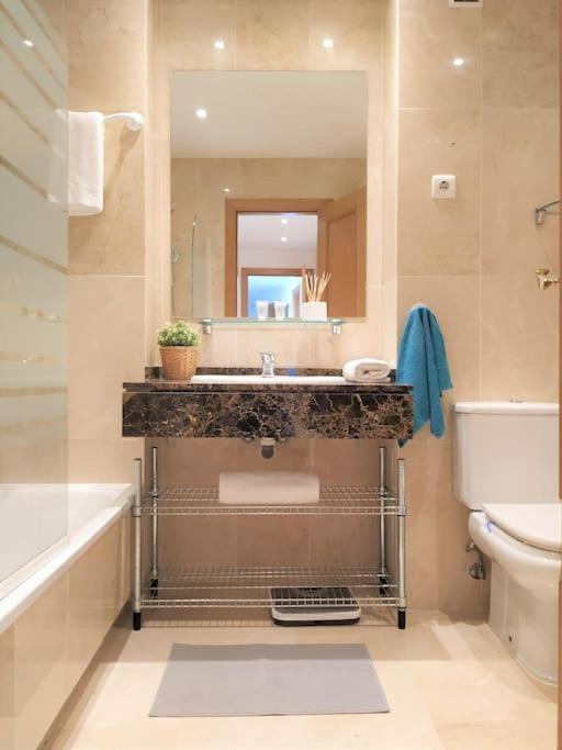 Brisa Quebrada Beach, 2 Bed, Sea Views, Pool Benalmadena Bagian luar foto